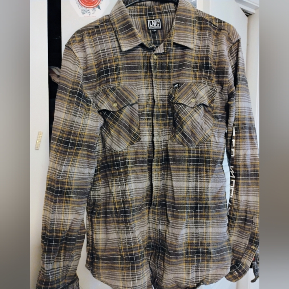 Loser Machine Men's Medium Yellow Plaid Button Down With Vulture Graphic On Back